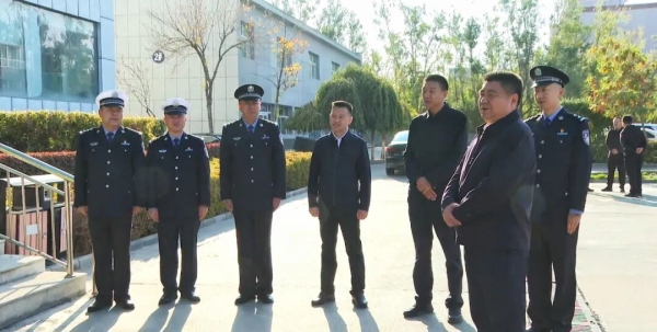 烏蘇市委書(shū)記張永寧看望慰問(wèn)一線干部職工